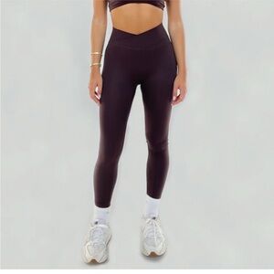 437 Active Brown Leggings
